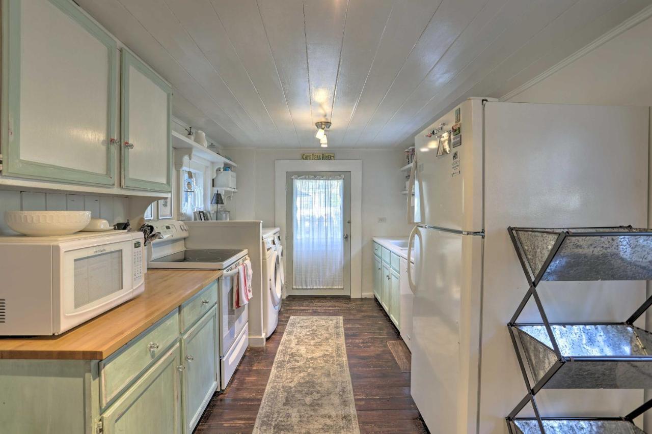 Coastal, Walkable Home In Historic Southport! المظهر الخارجي الصورة