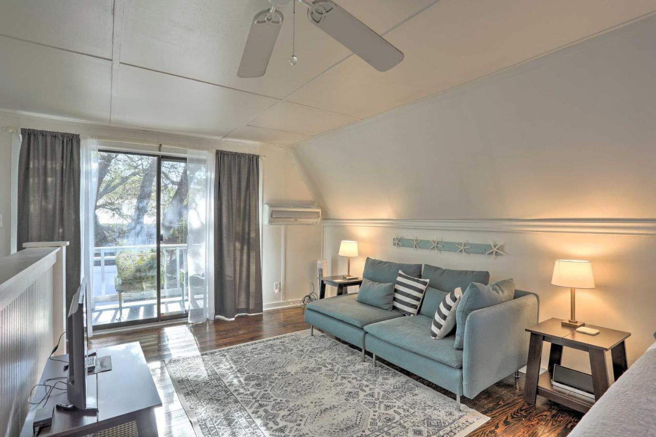 Coastal, Walkable Home In Historic Southport! المظهر الخارجي الصورة